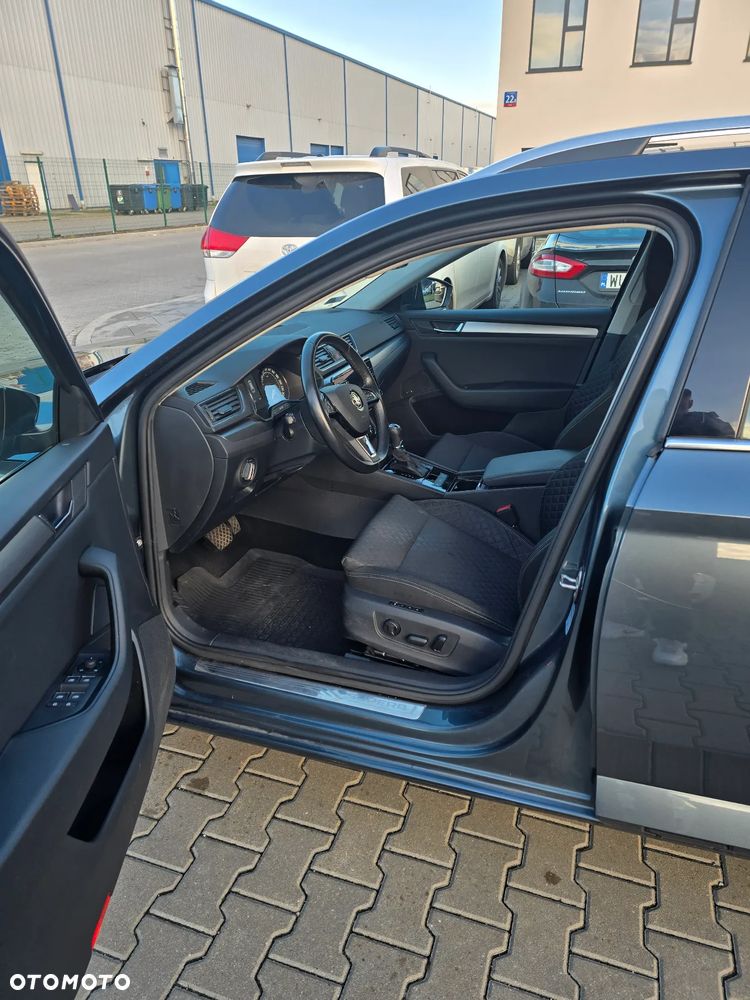 Skoda Superb 1.5 TSI Style DSG - 6