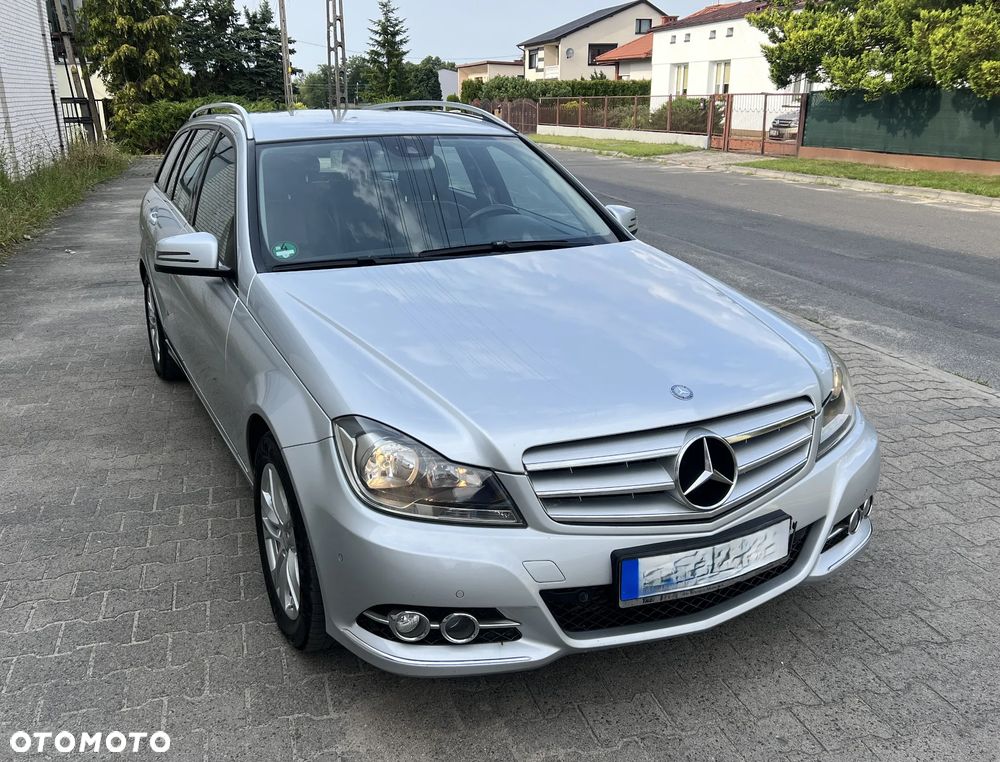 Mercedes-Benz Klasa C 220 CDI DPF (BlueEFFICIENCY) - 7