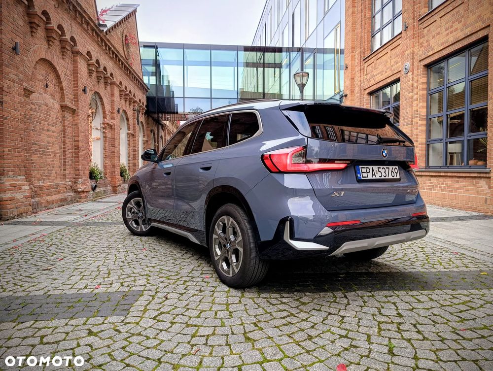 BMW X1 - 25