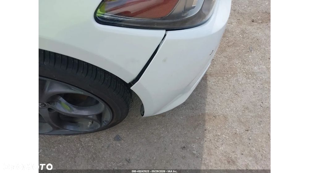 Alfa Romeo Giulia 2.0 Turbo TI Q4 - 12
