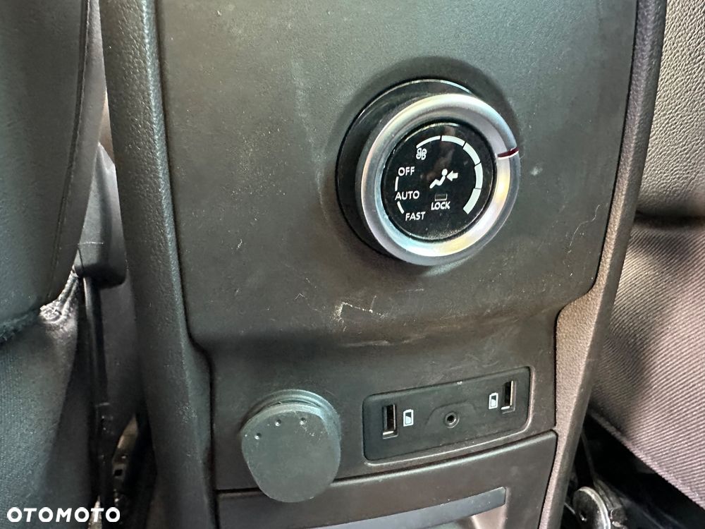 Renault Espace Energy dCi 160 EDC LIMITED - 22
