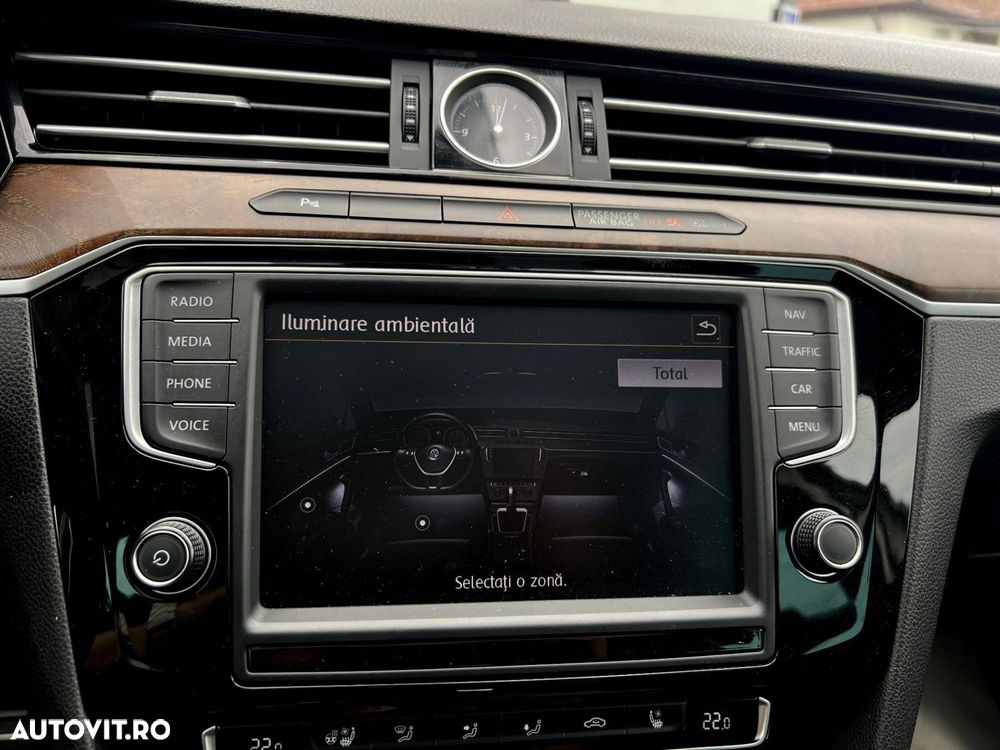 Volkswagen Passat Alltrack - 23