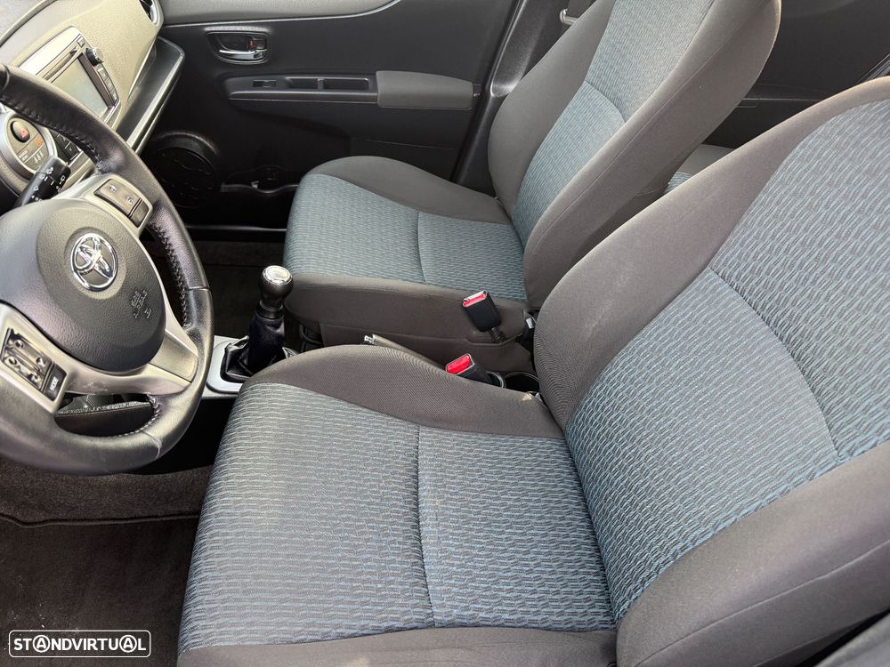 Toyota Yaris 1.0 VVT-i ACtive+AC - 17
