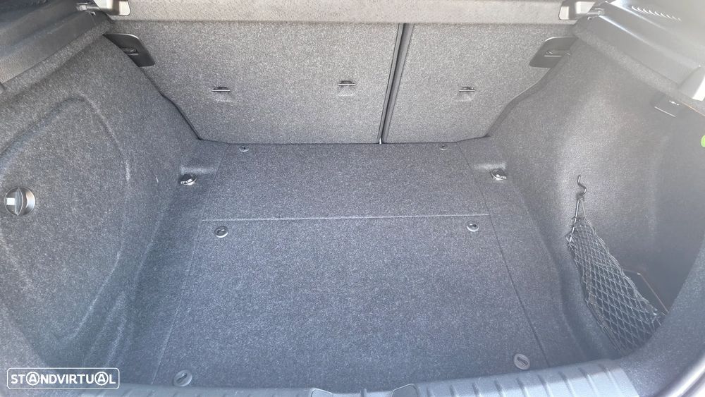 BMW 116 d Pack M - 37