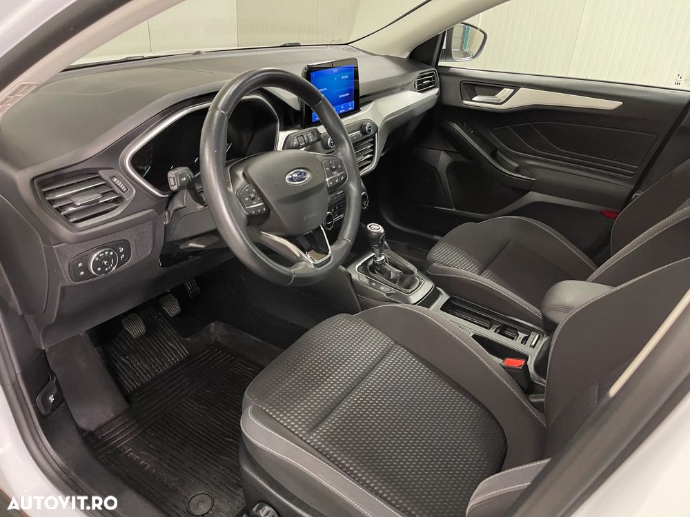 Ford Focus 1.0 EcoBoost Connected - 5