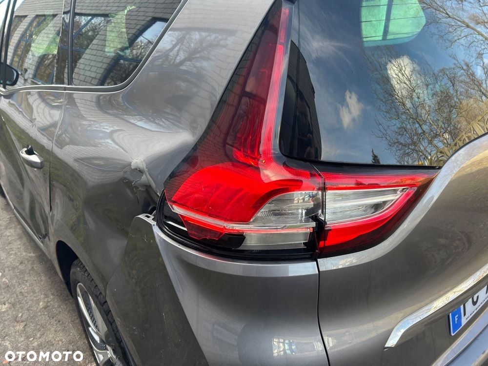 Renault Scenic - 20