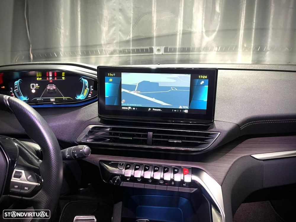 Peugeot 3008 1.6 Hybrid GT Pack e-EAT8 - 32