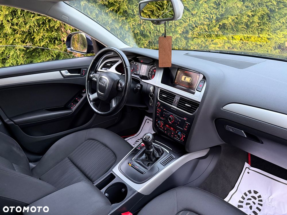 Audi A4 Avant 2.0 TFSI Attraction - 7