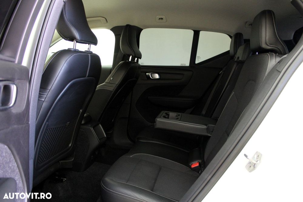 Volvo XC 40 - 9