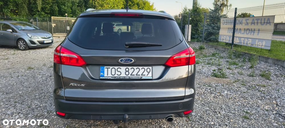 Ford Focus 2.0 TDCi Titanium ASS - 6