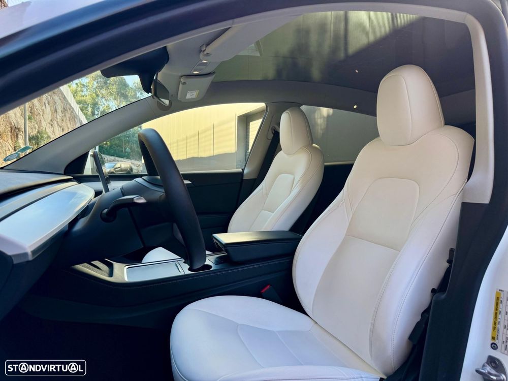 Tesla Model Y Tração Traseira - 31