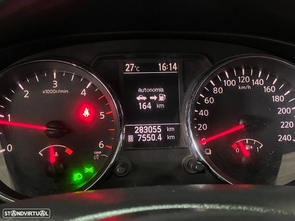 Nissan Qashqai 1.5 dCi ECO Acenta+N.Connect - 13
