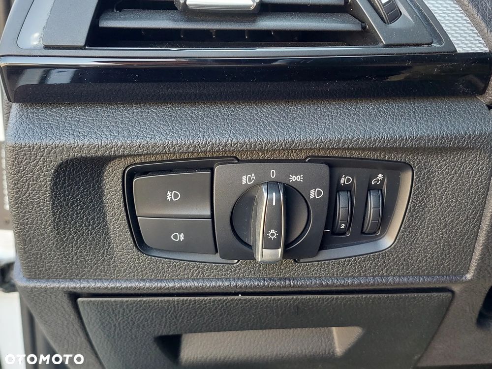 BMW Seria 1 - 28