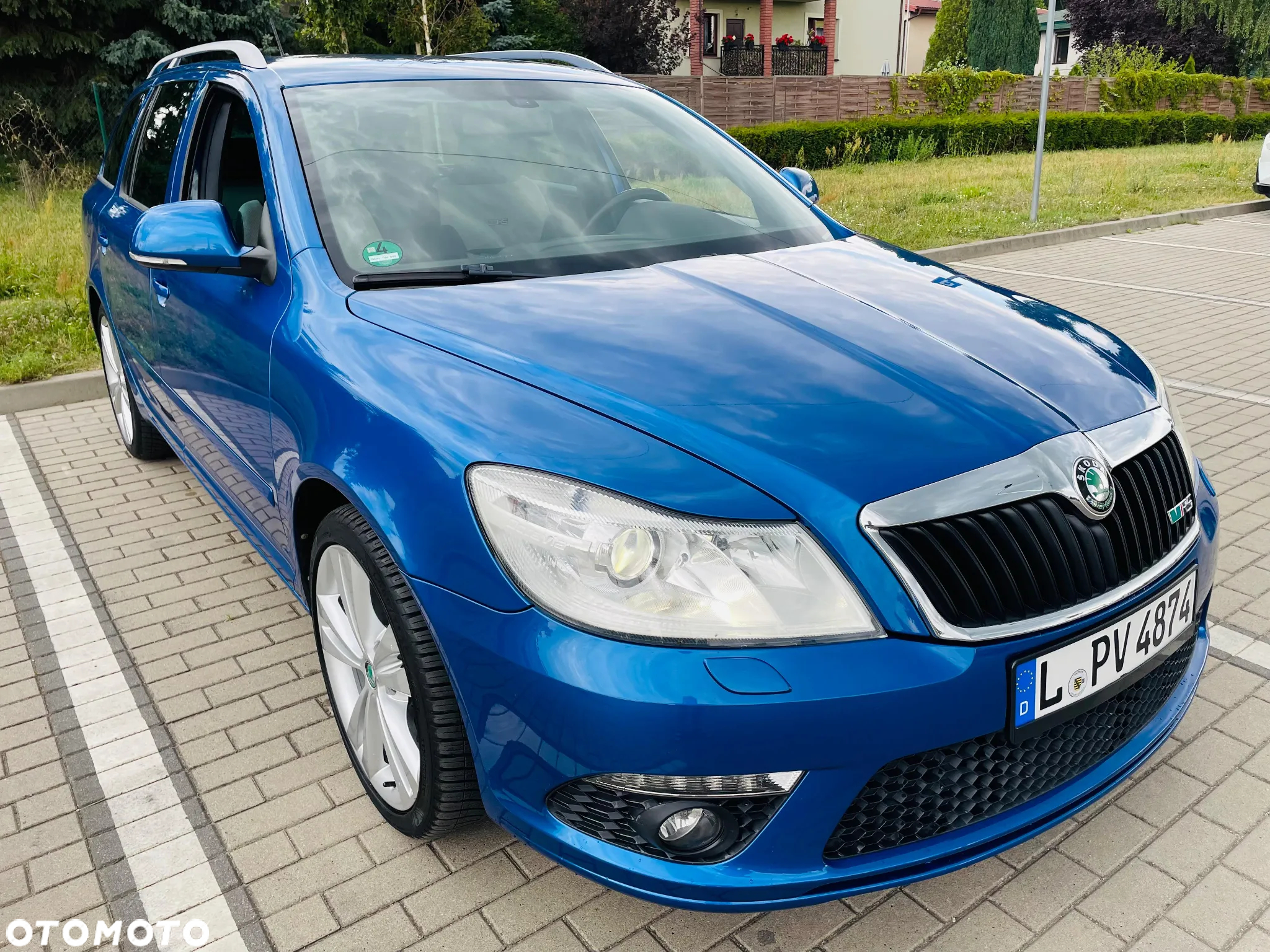 Skoda Octavia Combi 2.0 TDI CR DPF RS - 7