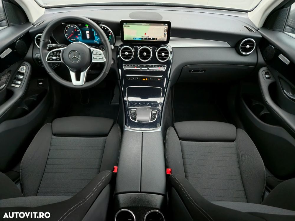 Mercedes-Benz GLC 300 de 4Matic 9G-TRONIC - 22