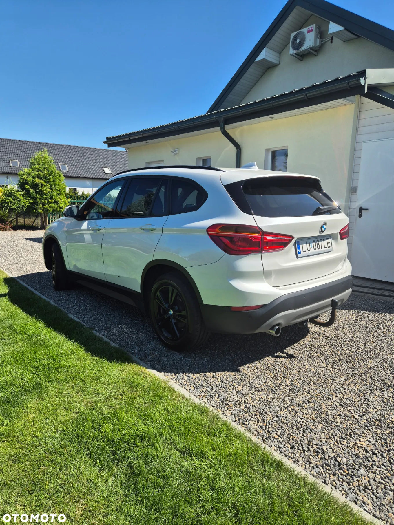 BMW X1 sDrive18d Business Edition - 16