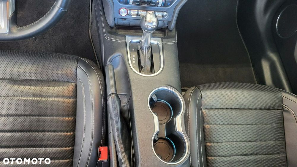 Ford Mustang 5.0 V8 Mach 1 - 24