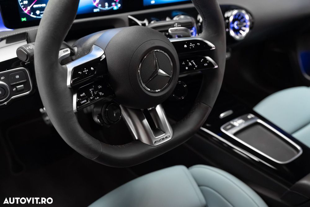 Mercedes-Benz A 45 AMG S 4Matic+ MHEV 8G-DCT - 17