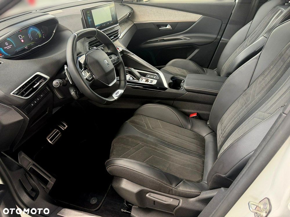 Peugeot 3008 - 13