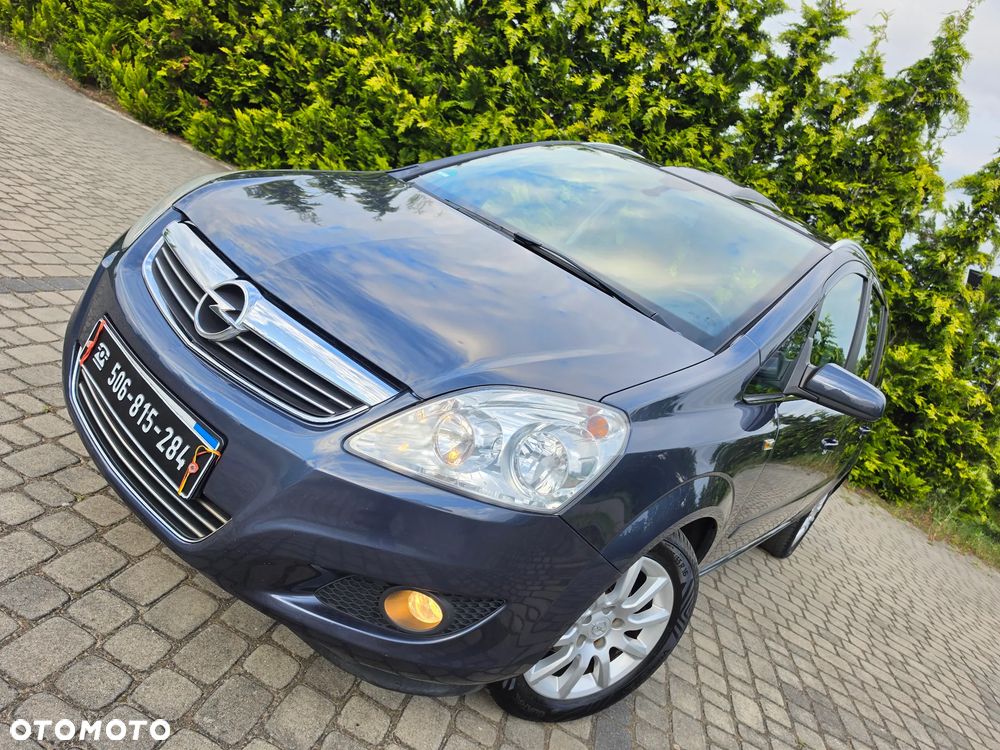 Opel Zafira 1.8 Innovation 110 Jahre - 14