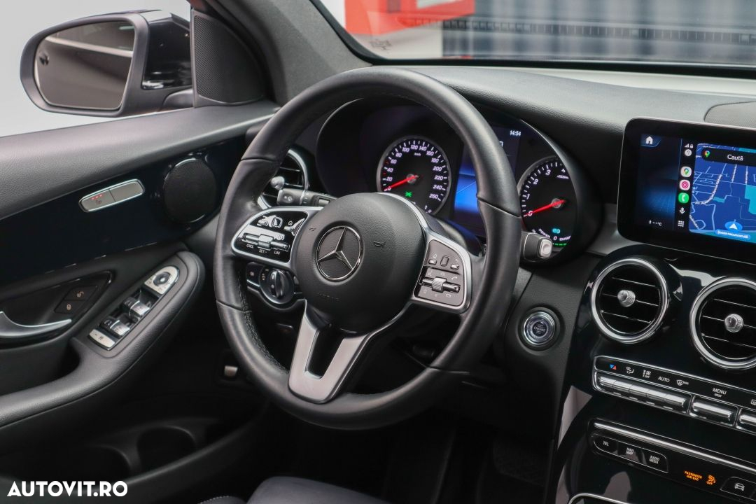 Mercedes-Benz GLC 300 e 4Matic 9G-TRONIC - 8