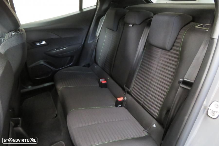 Peugeot 2008 1.2 PureTech Active Pack - 18