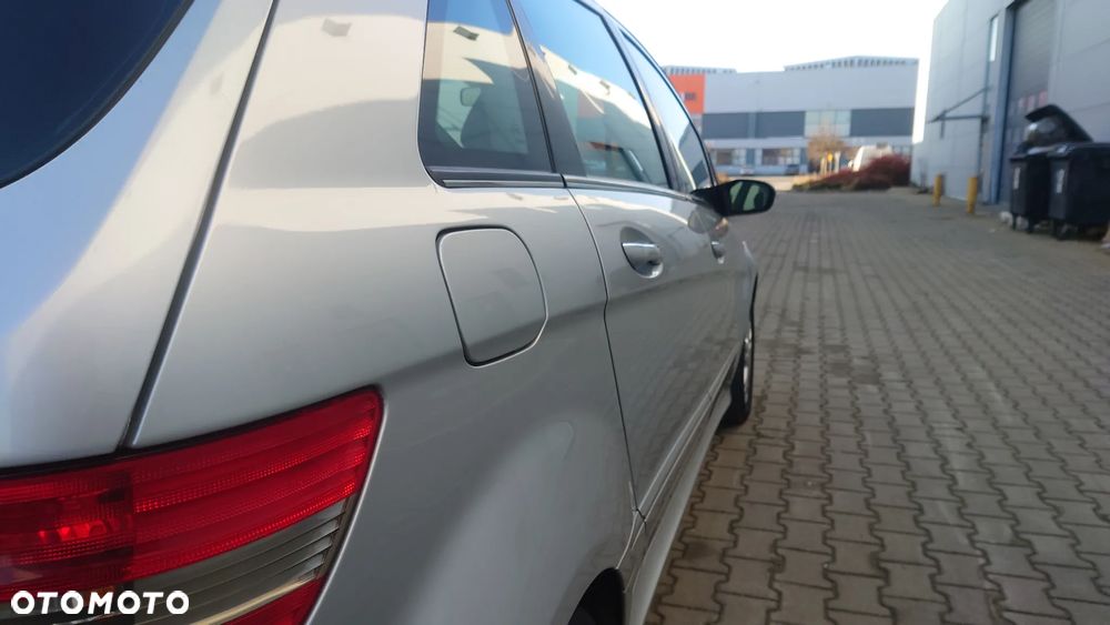 Mercedes-Benz Klasa B - 27