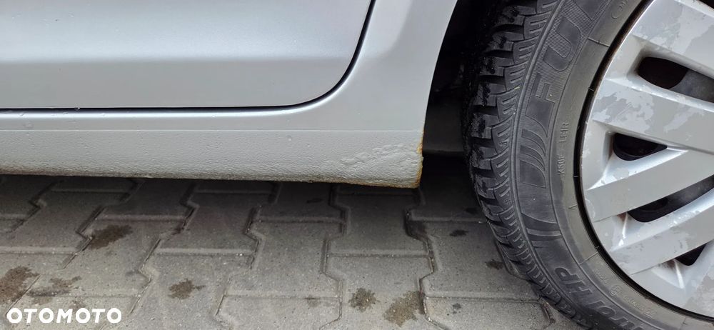 Volkswagen Golf 2.0 TDI Highline - 13