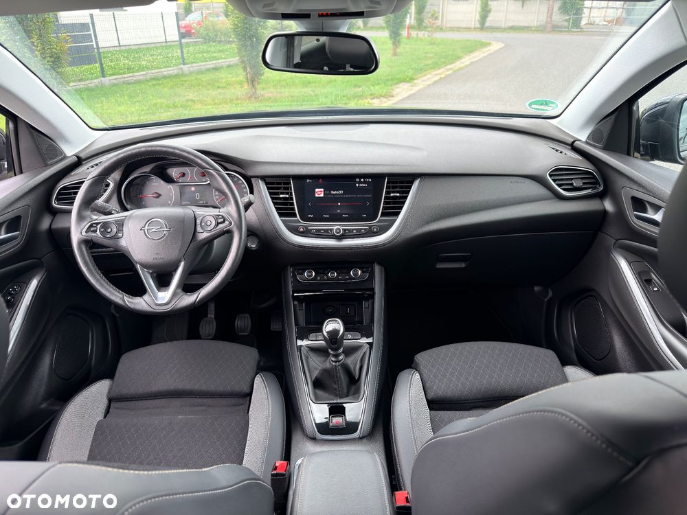 Opel Grandland X 1.2 Start/Stop Business INNOVATION - 23