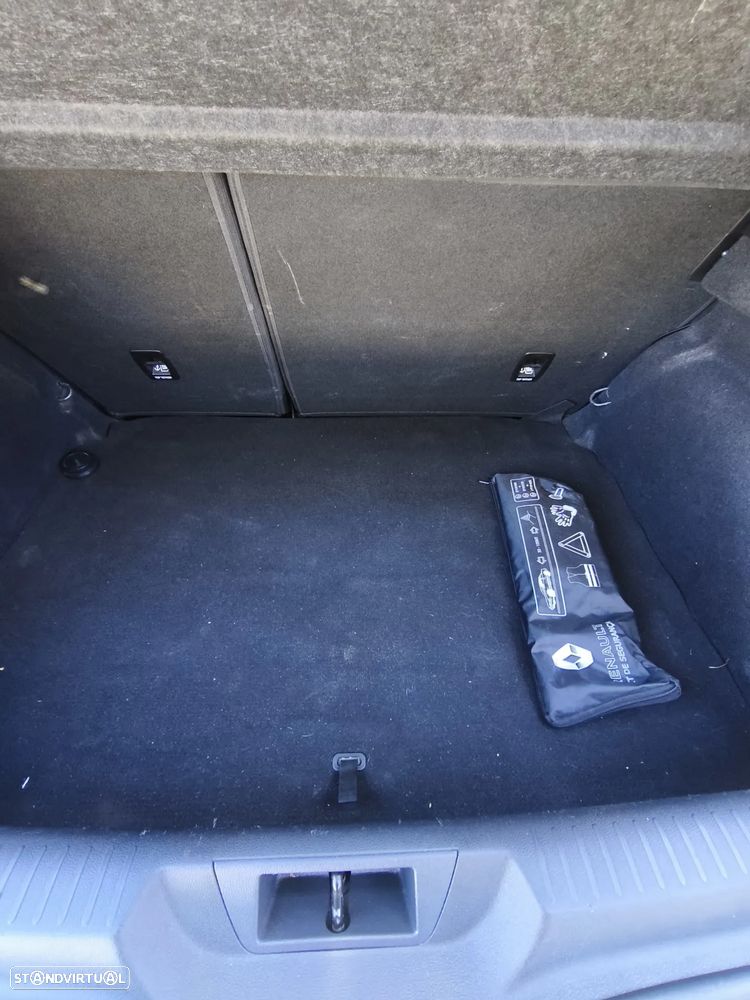 Renault Mégane 1.5 dCi Zen - 22