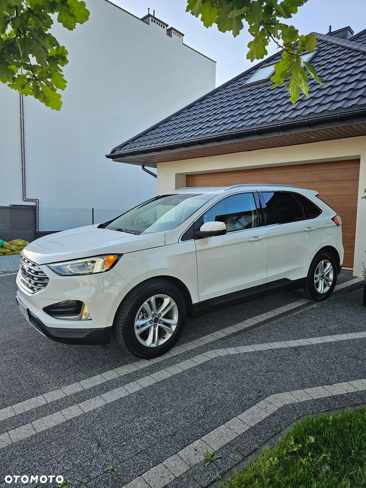 Ford Edge - 1