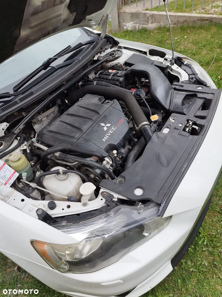 Mitsubishi Lancer - 15