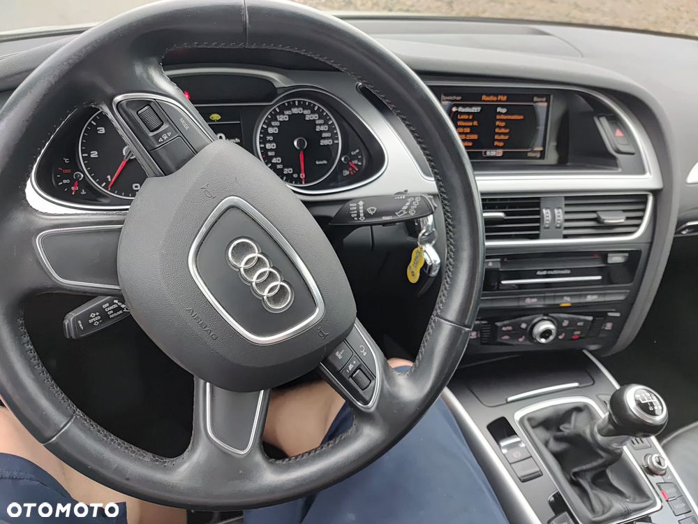 Audi A4 Avant 2.0 TDI - 12