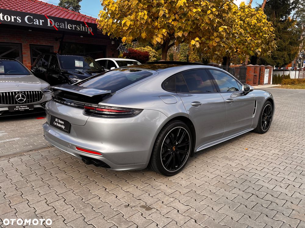 Porsche Panamera 4 - 16