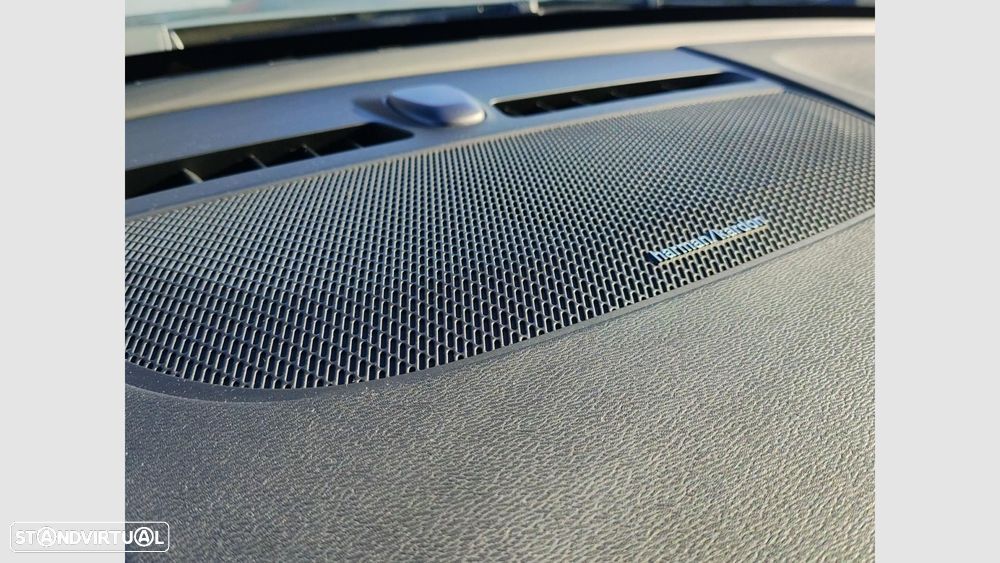 Volvo XC 40 1.5 T2 Plus Dark Auto - 18