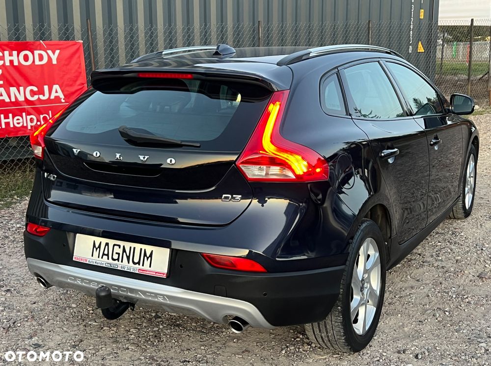 Volvo V40 Cross Country D3 Geartronic Momentum - 37