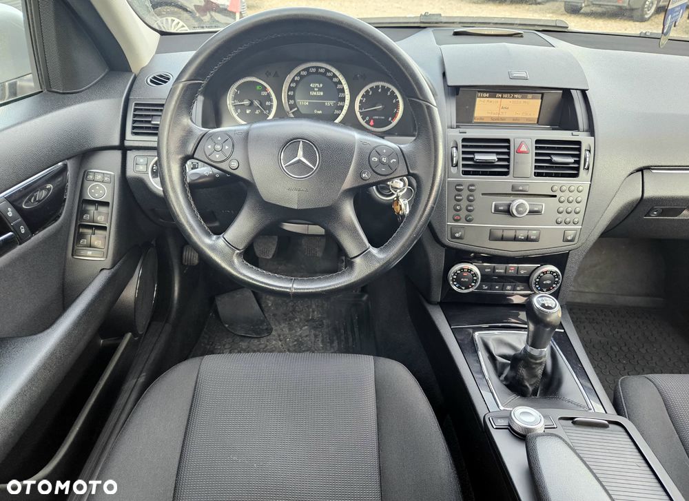 Mercedes-Benz Klasa C - 21