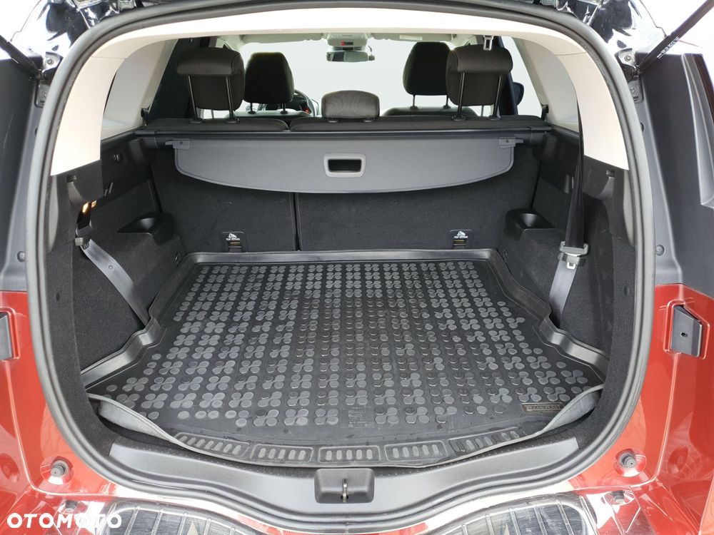 Renault Grand Scenic Gr 1.3 TCe FAP Zen - 23