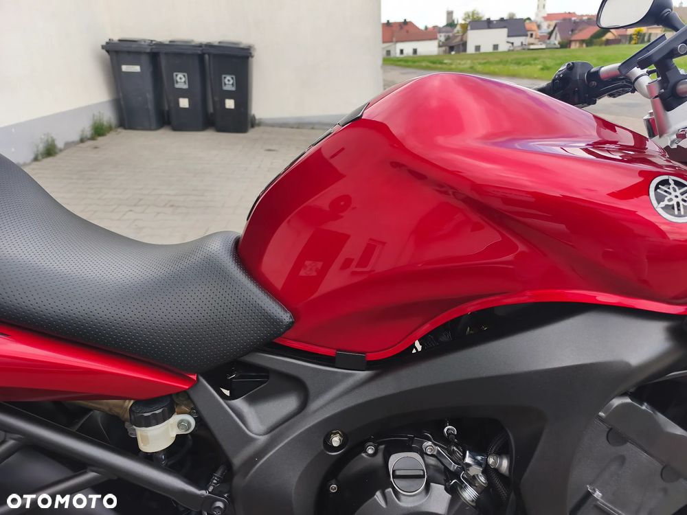Yamaha FZ6 - 24