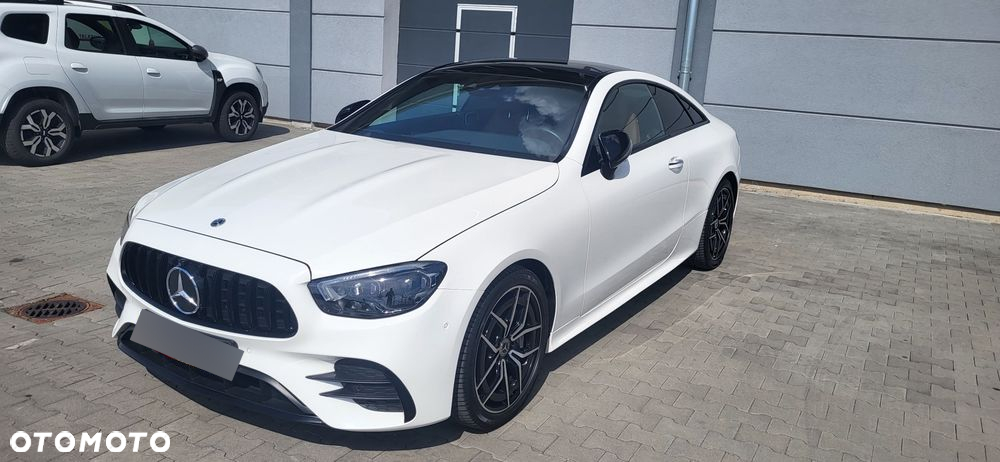 Mercedes-Benz Klasa E 450 4Matic Coupe 9G-TRONIC AMG Line - 22