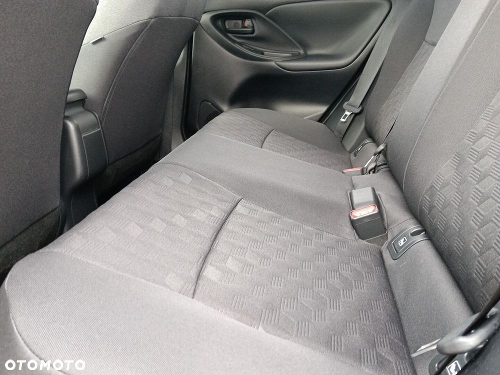 Toyota Yaris Hybrid 1.5 Style - 21