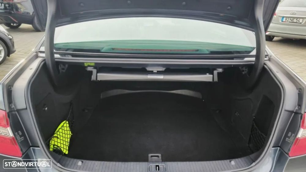 Mercedes-Benz E 350 CDi Avantgarde BlueEfficiency - 15