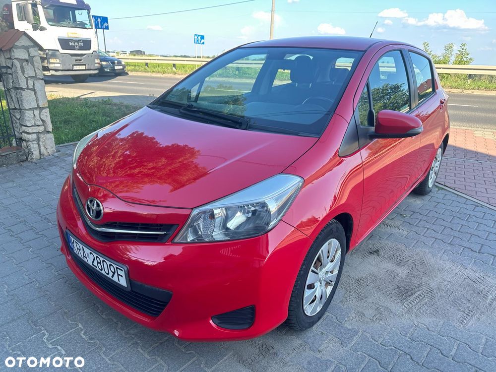 Toyota Yaris 1.0 Sol - 1