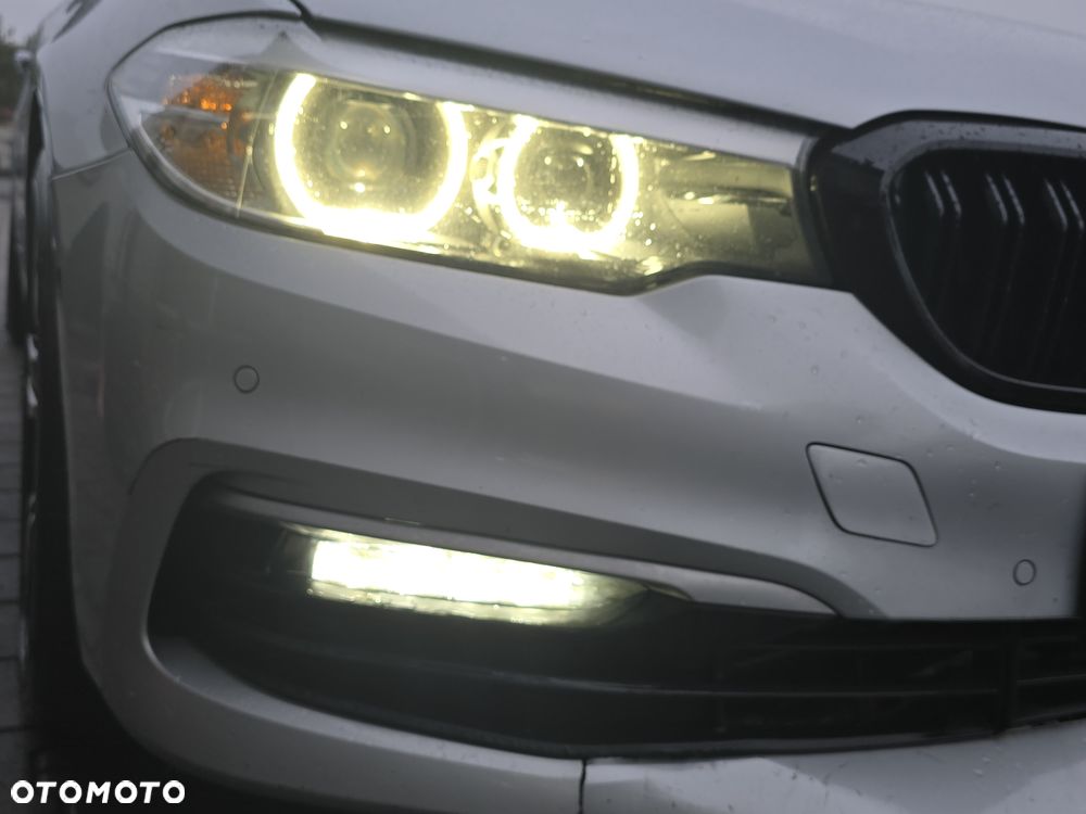 BMW Seria 5 520d - 20