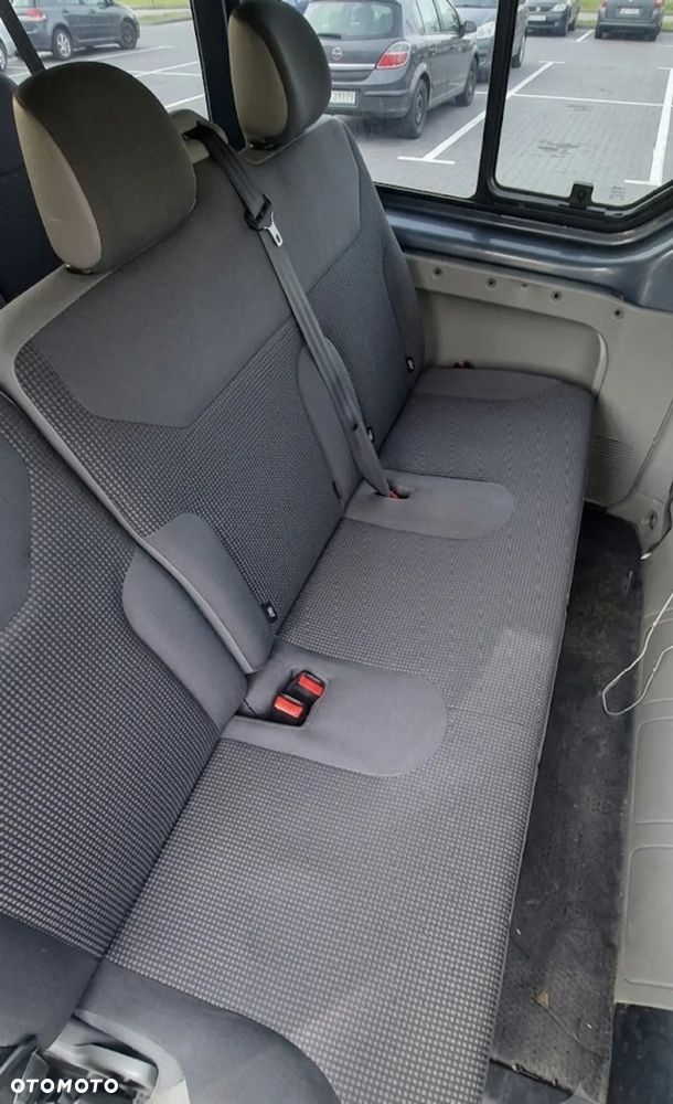 Opel Vivaro L1H1 2.7t - 4