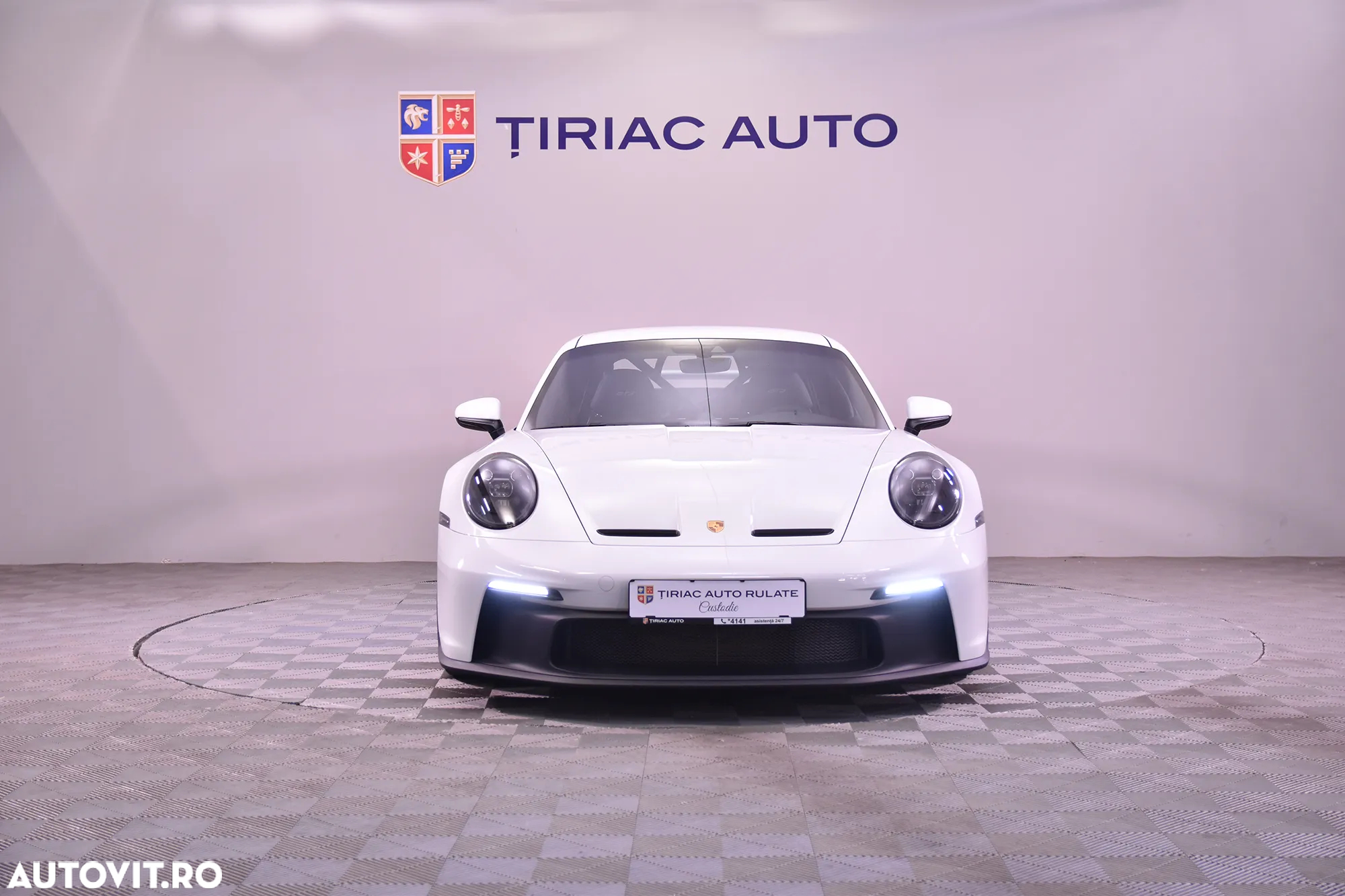 Porsche 911 GT3 - 8