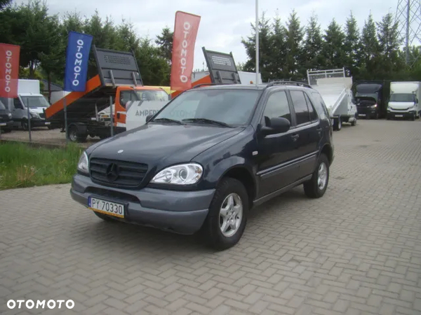 Mercedes-Benz ML 270 2.7CDI CIĘŻARYY 2-OSOBY 3.365KG-NA HAKU