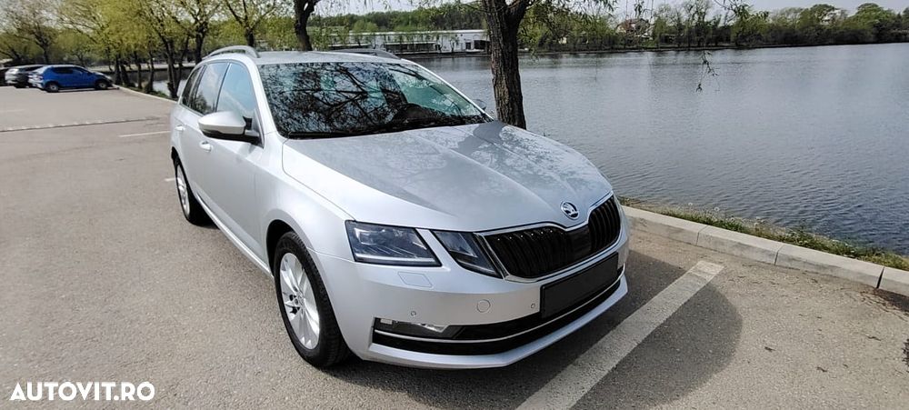 Skoda Octavia 2.0 TDI 4X4 DSG Style - 1