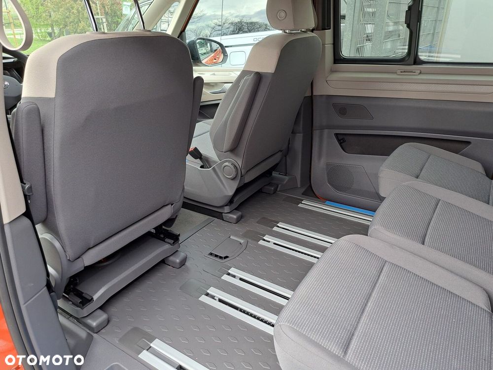 Volkswagen California - 13