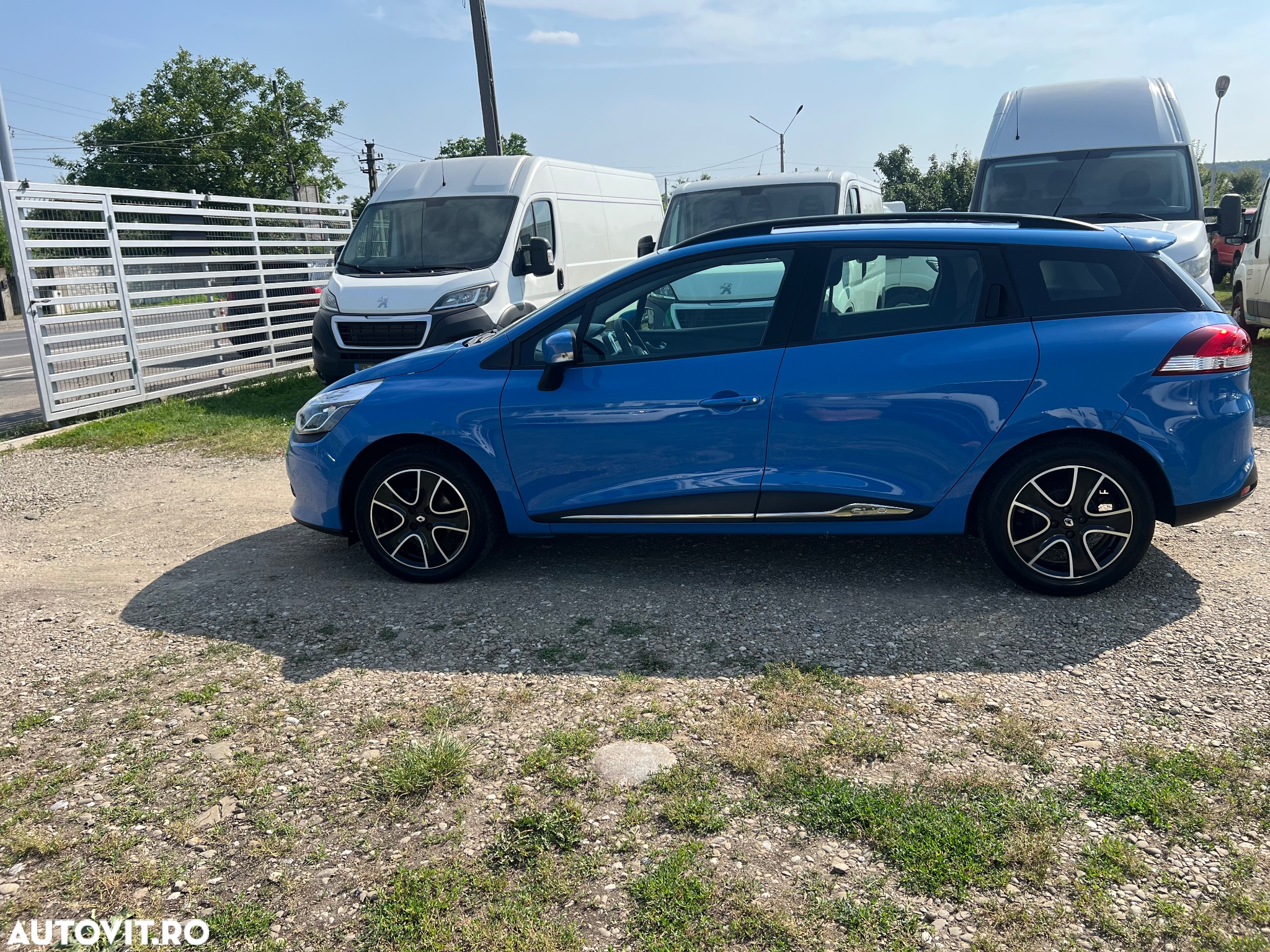 Renault Clio (Energy) dCi 90 Start & Stop INTENS - 8
